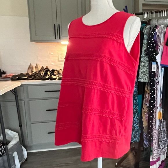 Talbots 100% Cotton Red Tee with Embellished Bodice Size Large - Picture 2 of 7